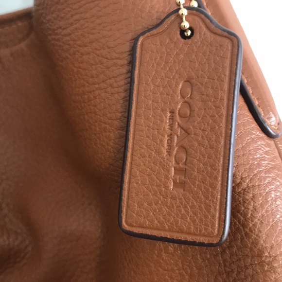 Coach leather purse - Picture 2 of 4